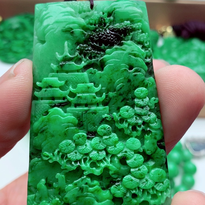 翡翠未镶嵌吊坠(不含链)