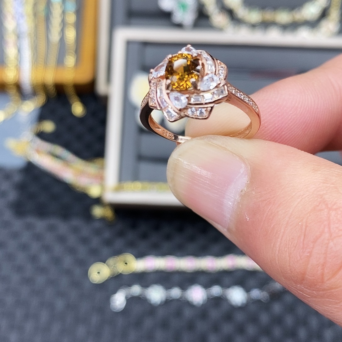 石榴石戒指银S925镶嵌