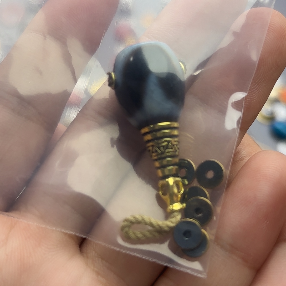 李***.玛瑙/玉髓未镶嵌文玩配饰