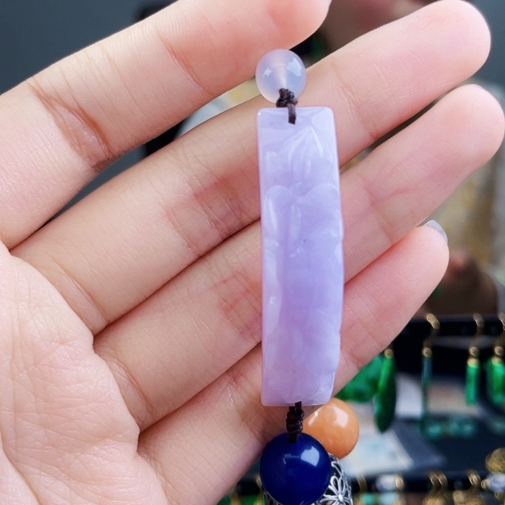 翡翠手镯未镶嵌饰品