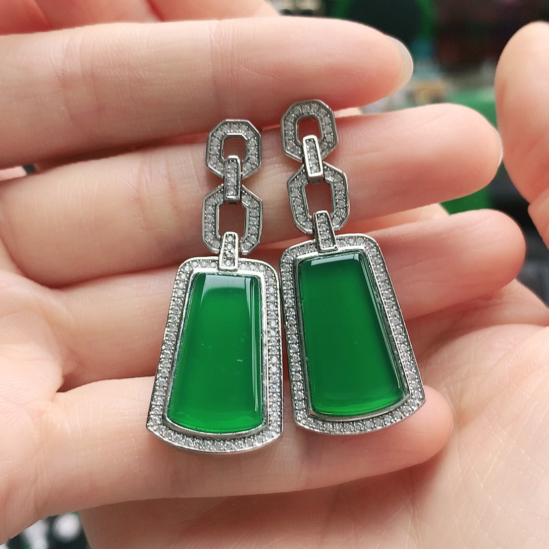 银S925镶嵌耳钉玛瑙/玉髓