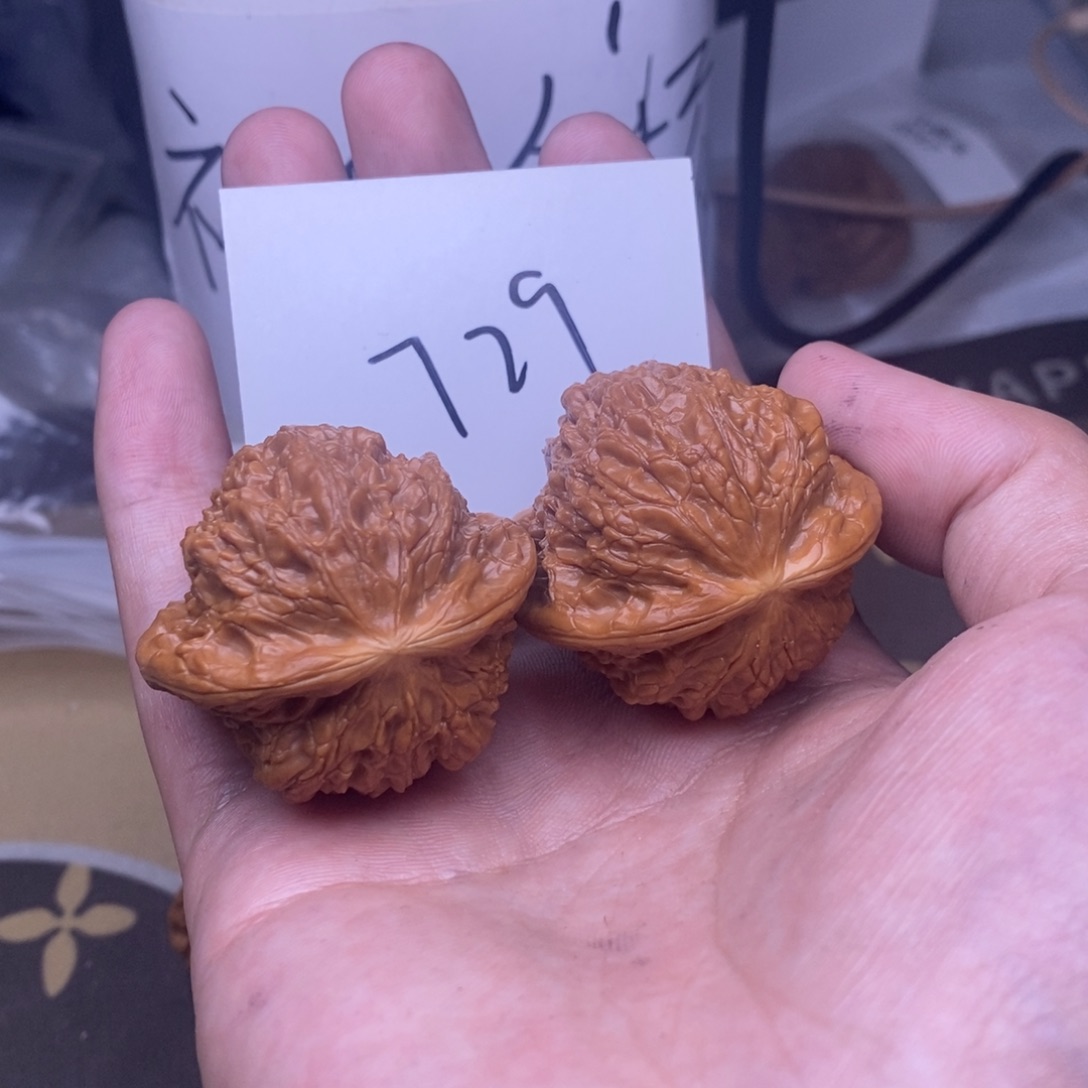 核桃40尺寸，血麒麟729