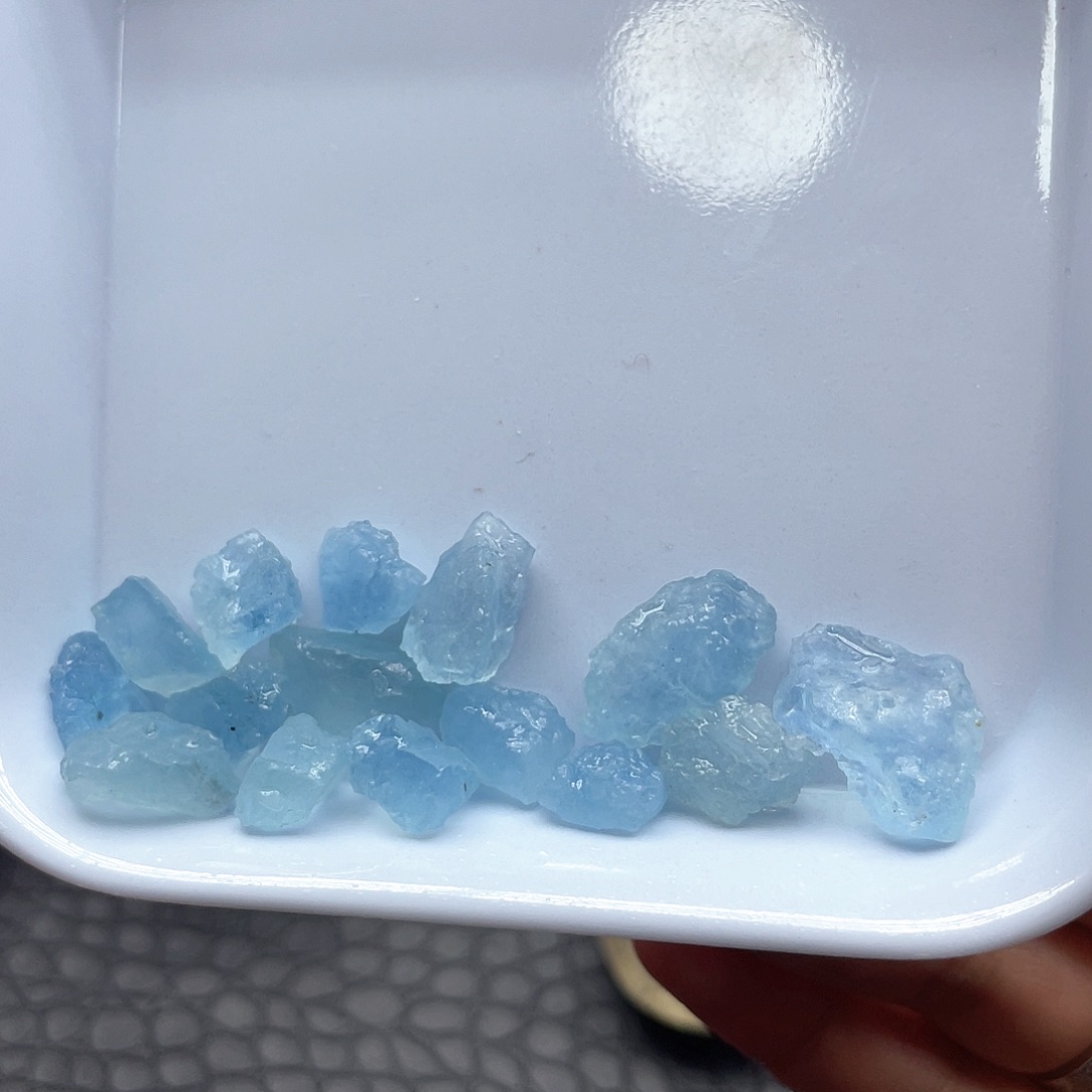 水晶珠宝半成品未镶嵌17海蓝宝碎石