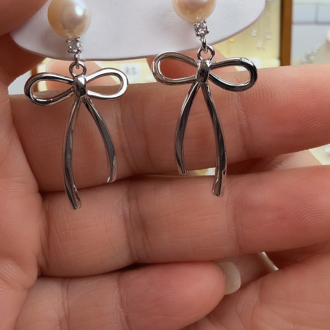 未镶嵌颈饰淡水珍珠