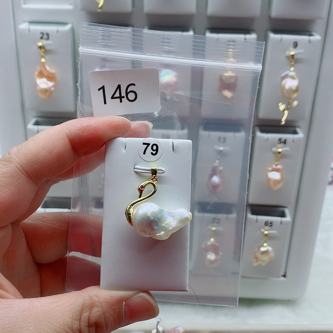 淡水珍珠合金吊坠(不含链)