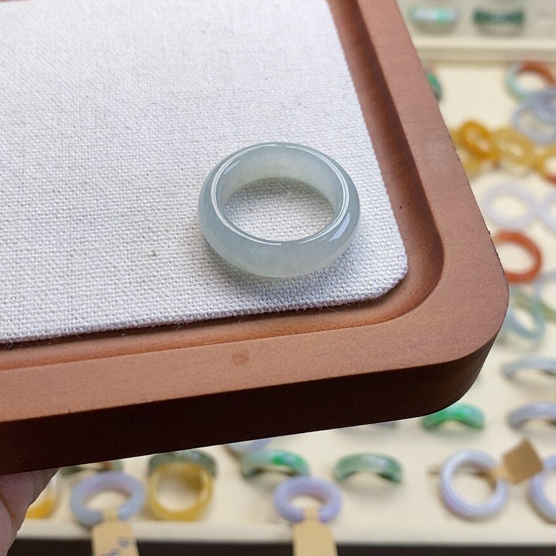 翡翠戒指未镶嵌24号港20包容