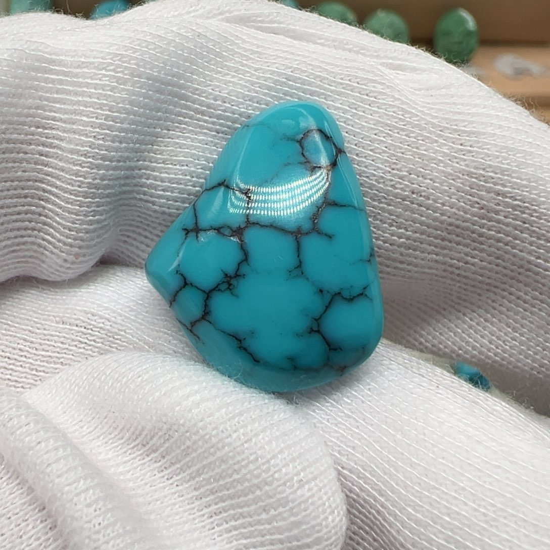 绿松石配饰未镶嵌