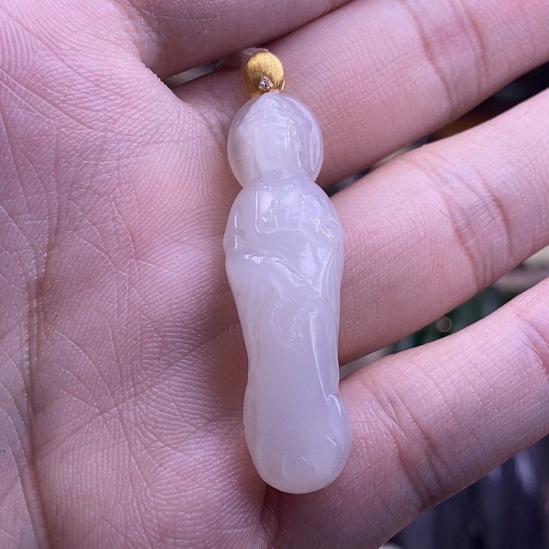 颈饰未镶嵌和田玉白玉金镶观音