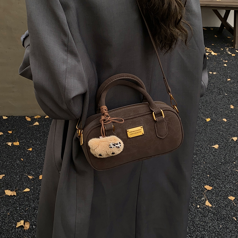 复古手拎保龄球包女士秋冬新款时尚百搭单肩包小众设计女包