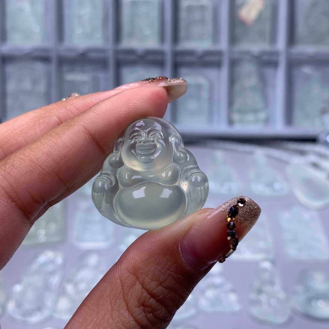 蛇纹石玉颈饰未镶嵌?**?