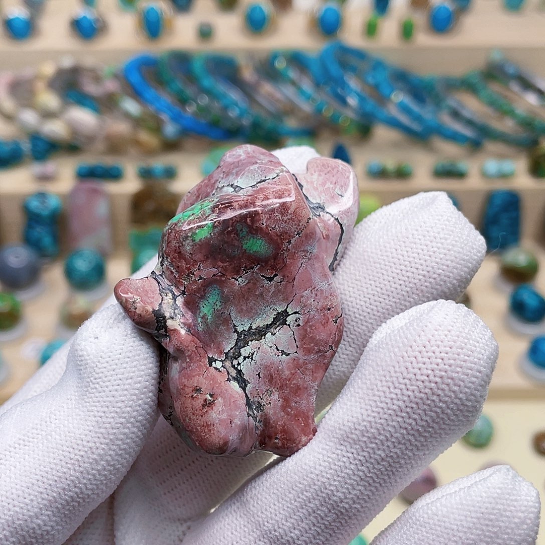 绿松石未镶嵌珠宝奇石