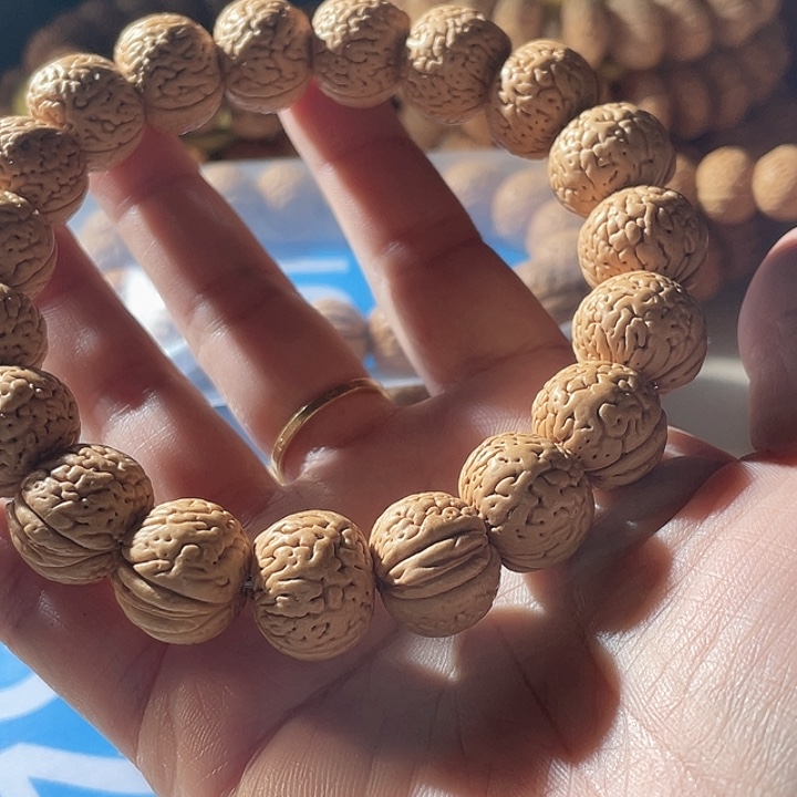 傲***丶吊坠桃核桃核手串玲珑塔55