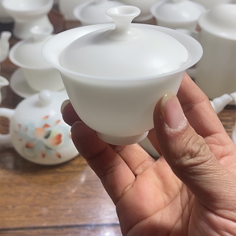 不去我要回家哦啊