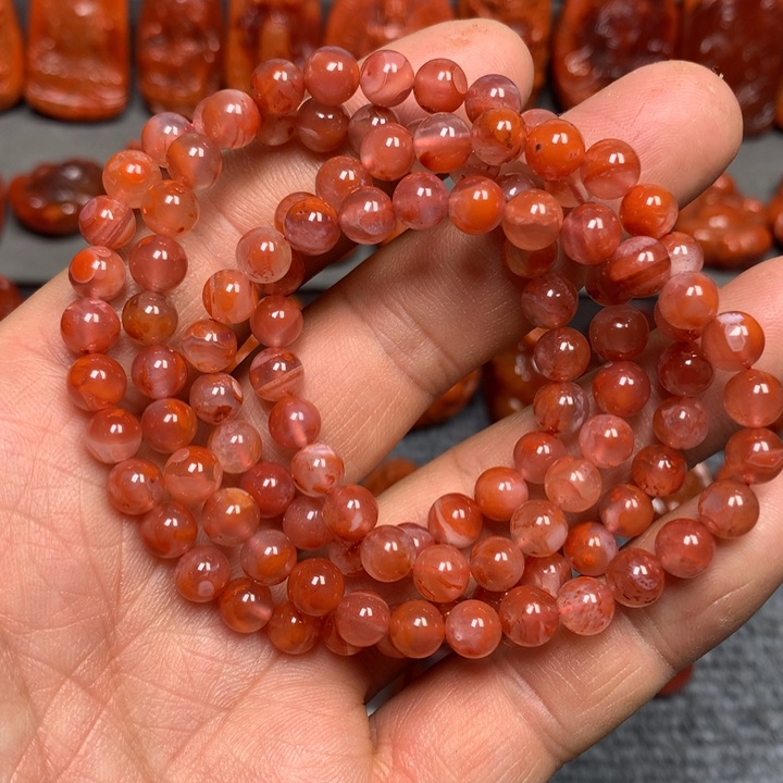 南红玛瑙手串未镶嵌6+m m m