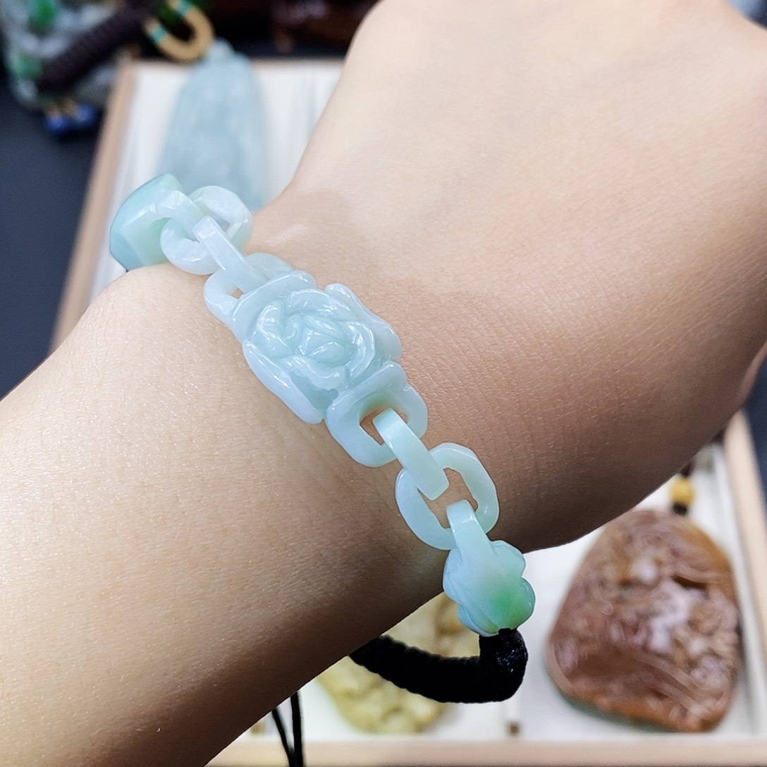 颈饰未镶嵌翡翠缅甸翡翠a货