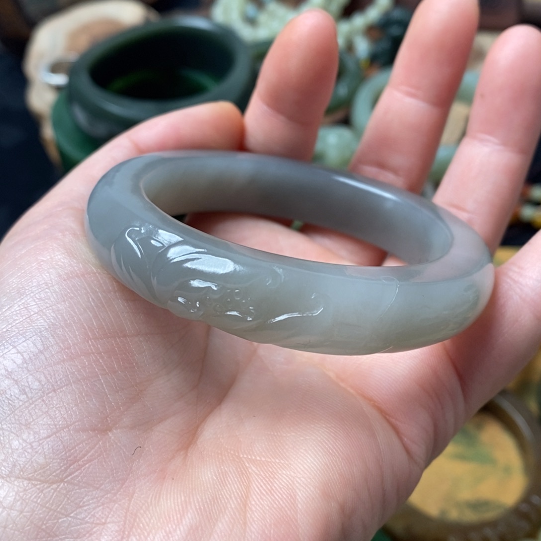 和田玉手镯54未镶嵌水**若