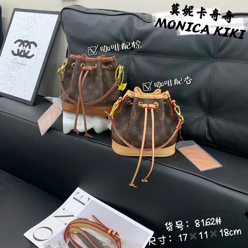 水桶小包包女式2025新款轻奢小众设计独特今年流行高级感斜挎秋冬