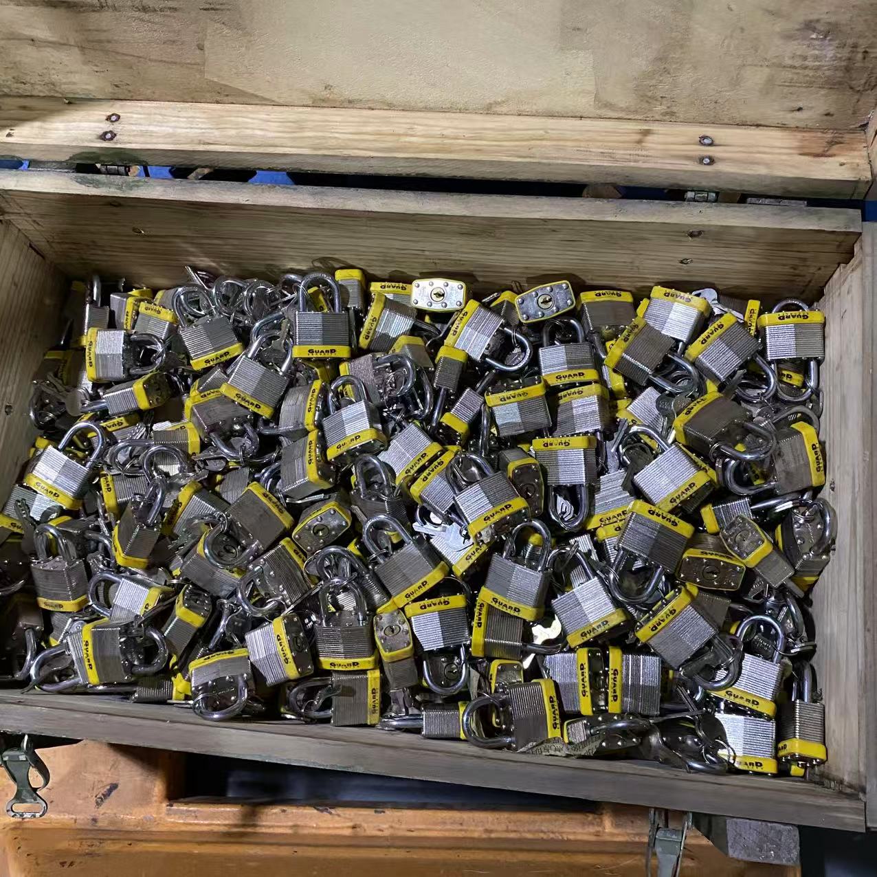 家用挂锁户外防水防锈防锁