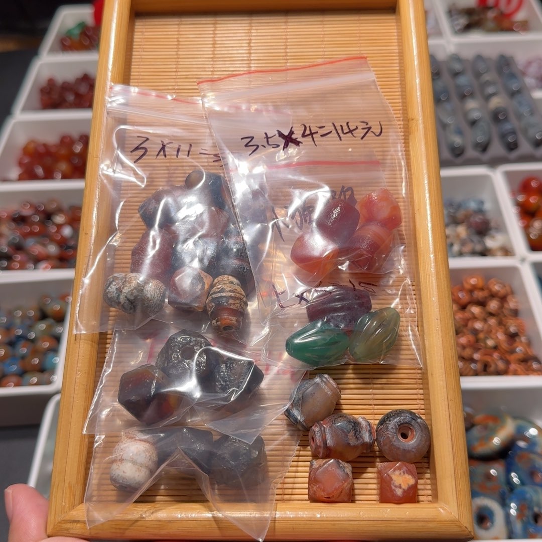 玛瑙/玉髓未镶嵌珠宝半成品