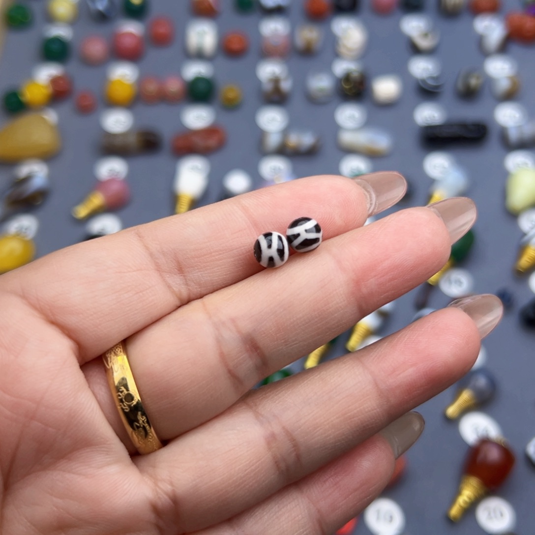 玛瑙/玉髓饰品未镶嵌