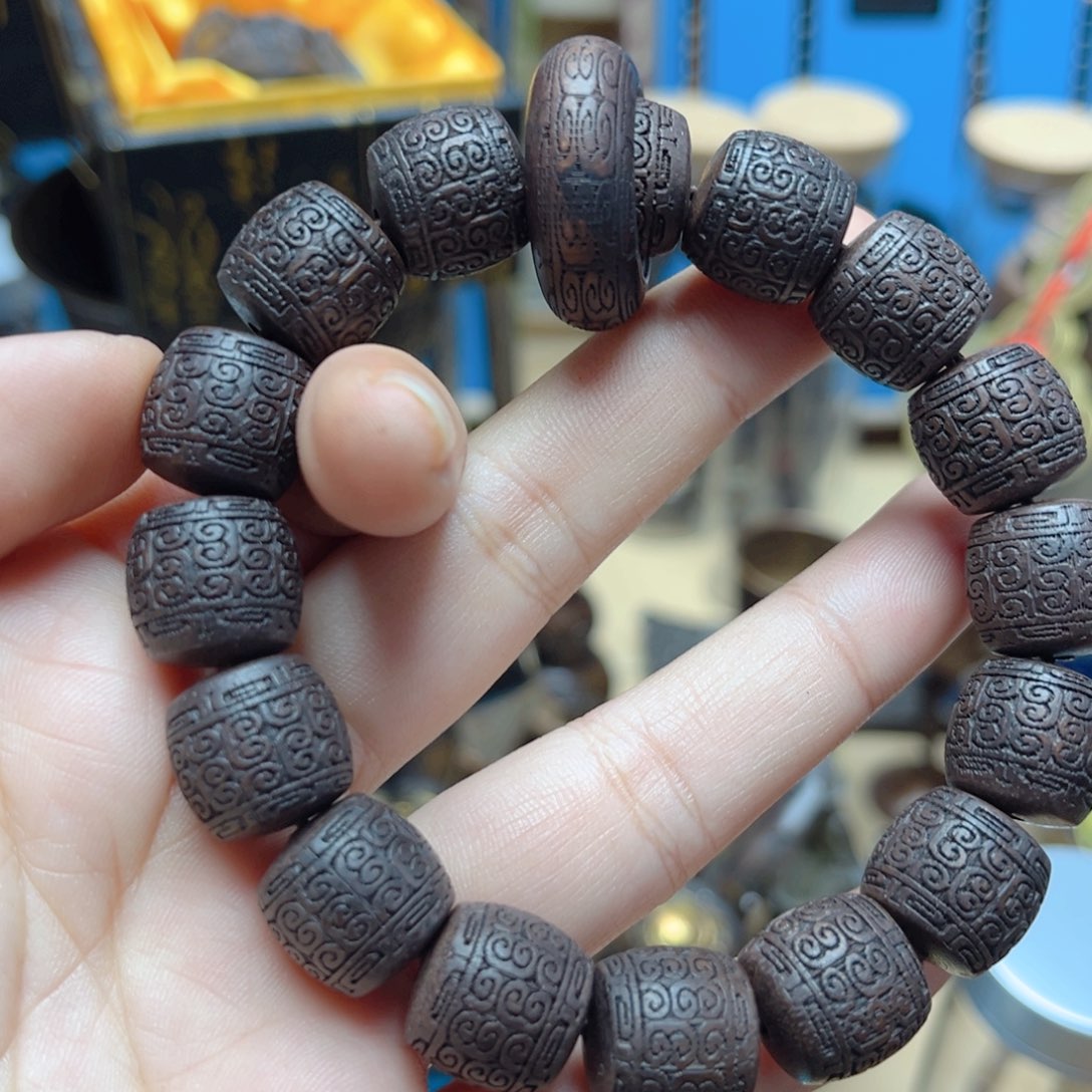 【闪购商品】滴血莲花菩提吊坠