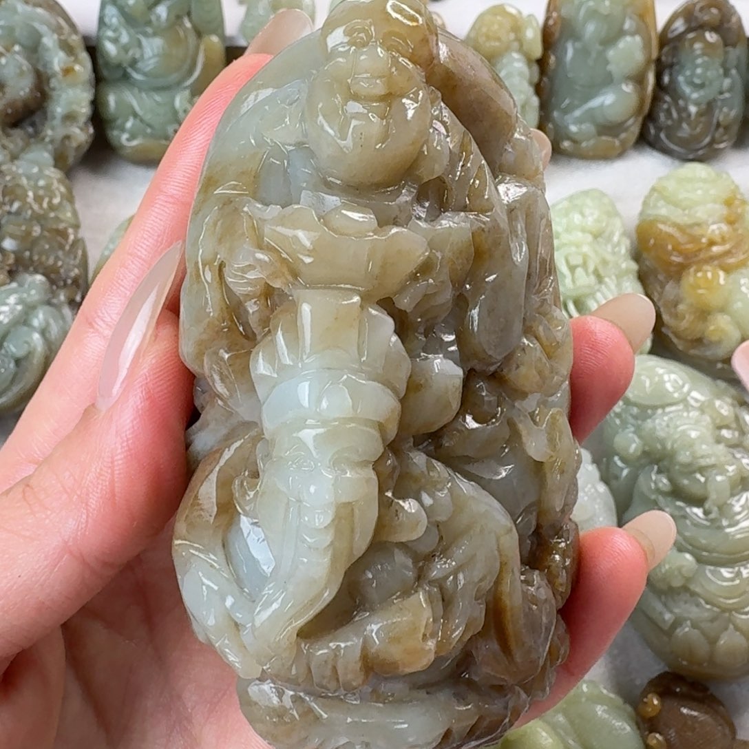 未镶嵌和田玉把件