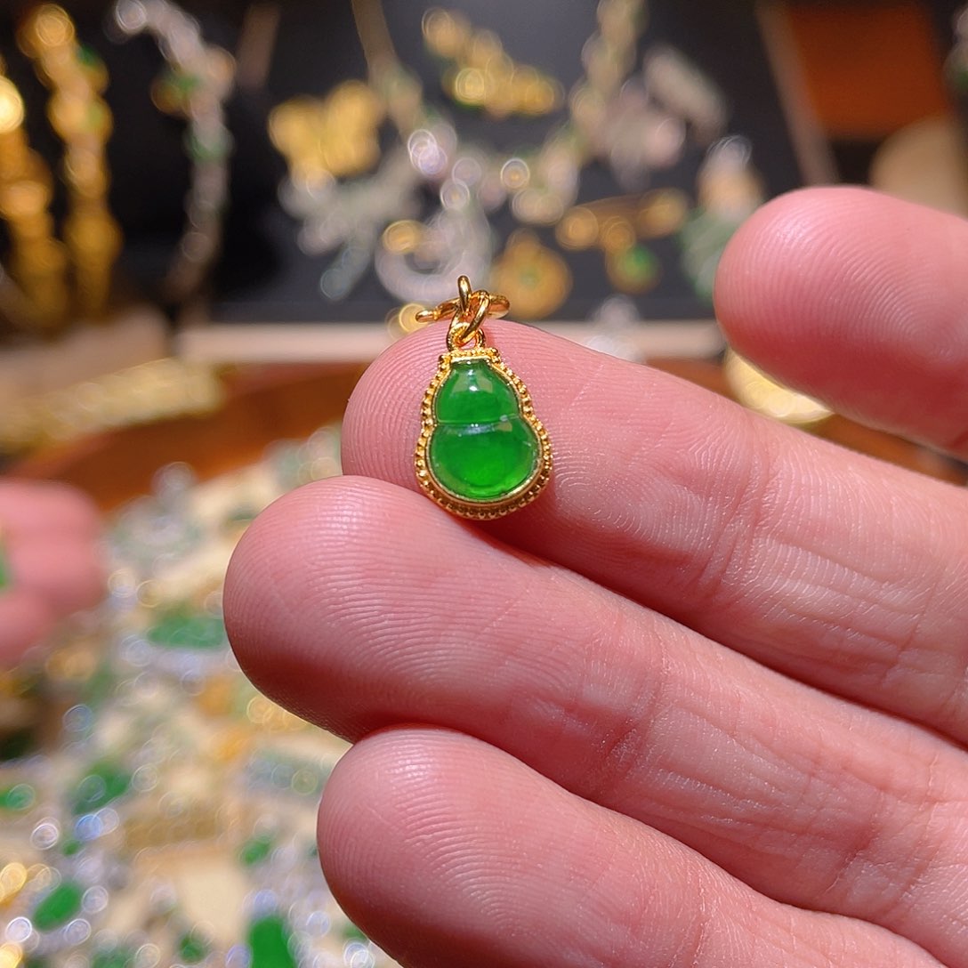 翡翠吊坠(不含链)银S925镶嵌