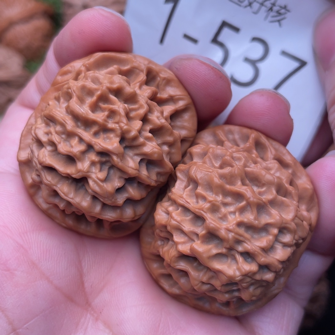 文玩核桃把件毕业秦闷39