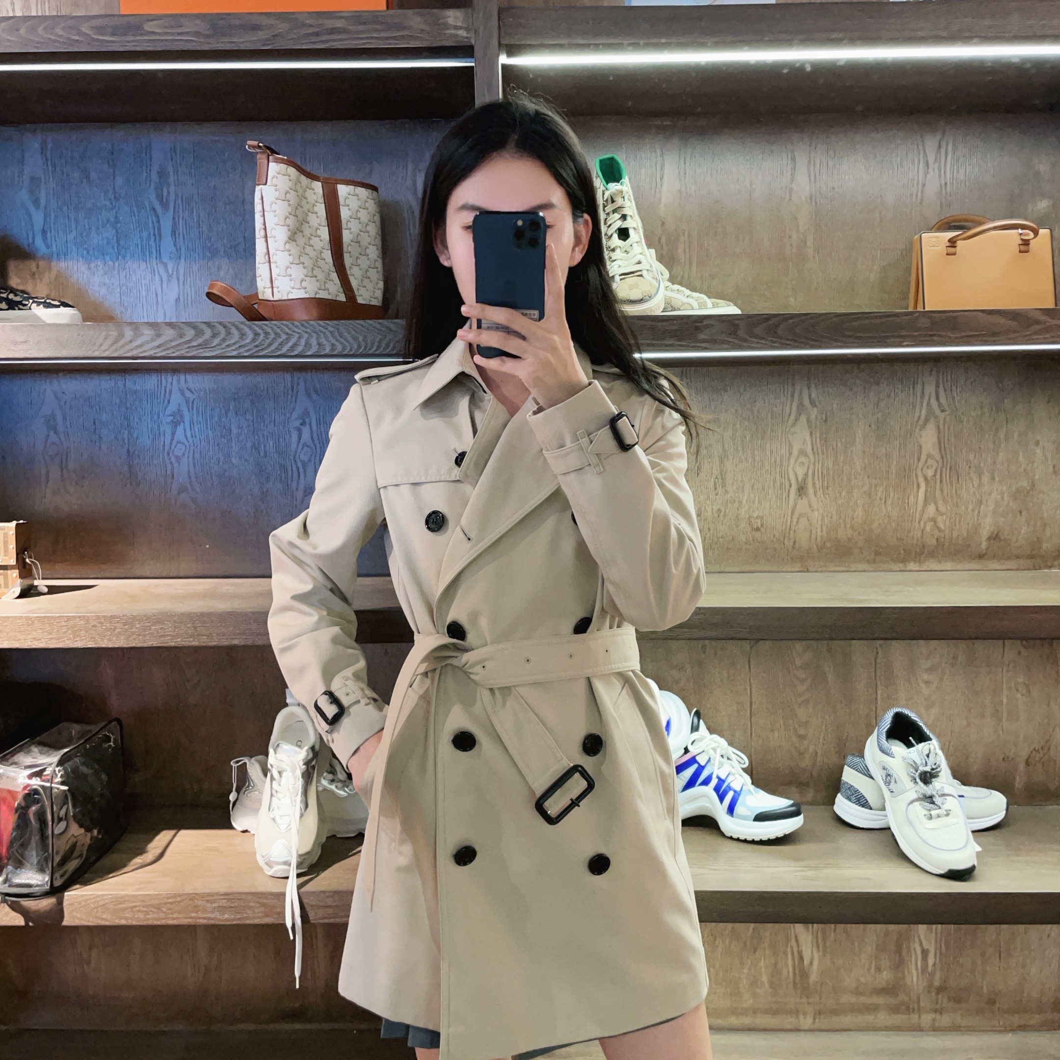 95新 BURBERRY/博柏利 风衣38码米色/250424ZLP9W01