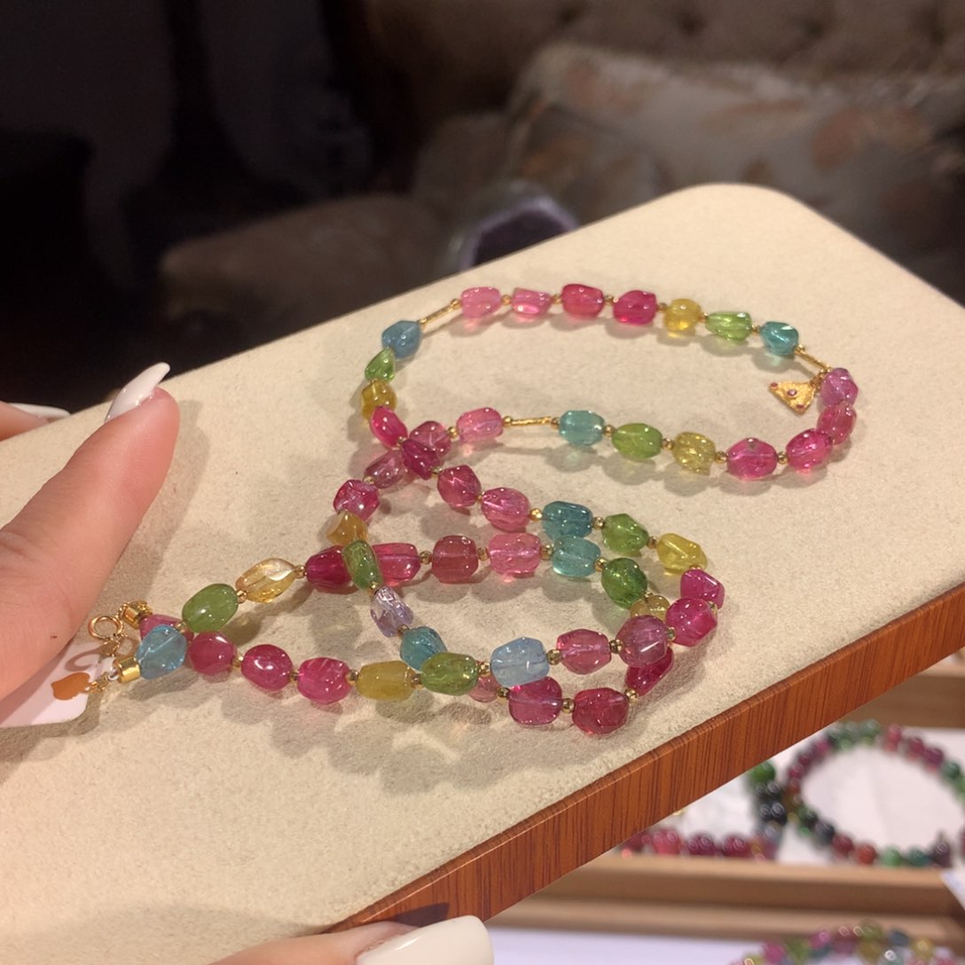 碧玺多样性发货一件未镶嵌