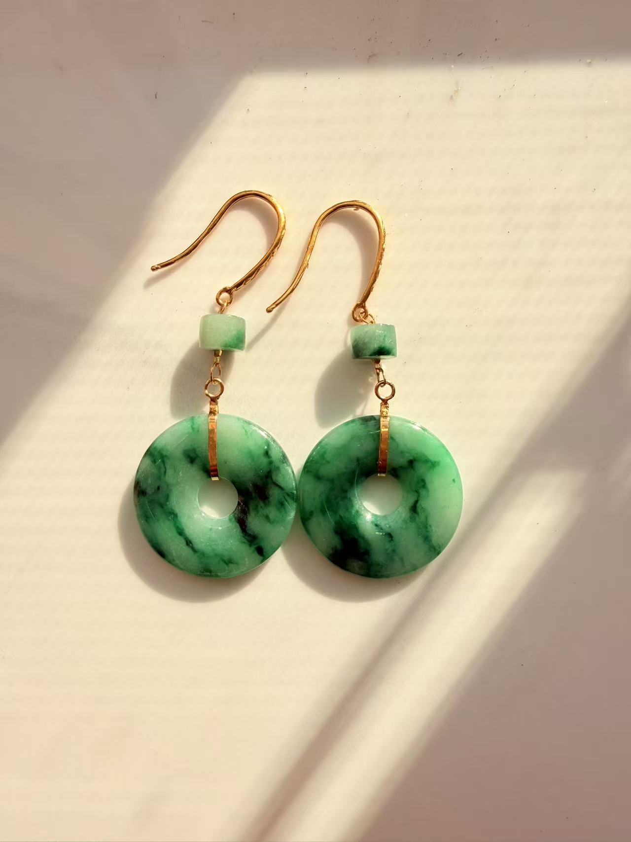 天然翡翠18K金镶嵌耳坠