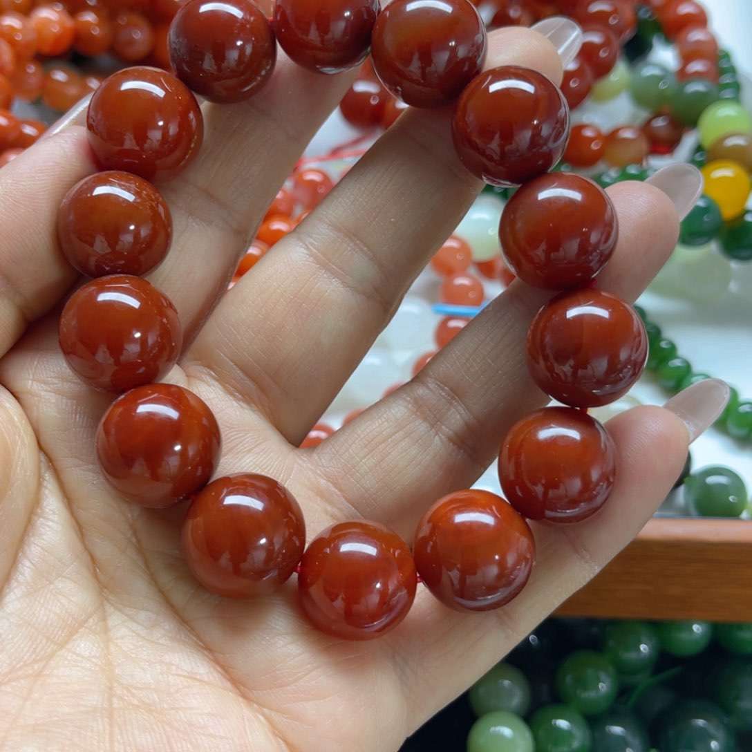 未镶嵌颈饰玛瑙/玉髓