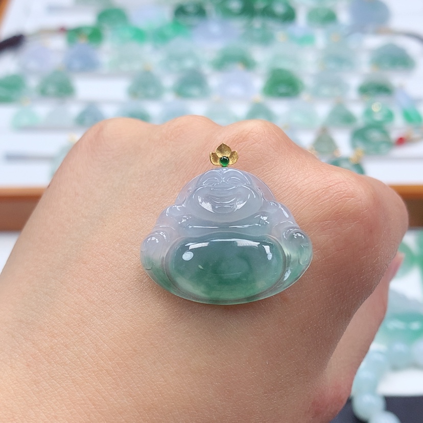 【闪购商品】翡翠吊坠(赠链)18K金镶嵌