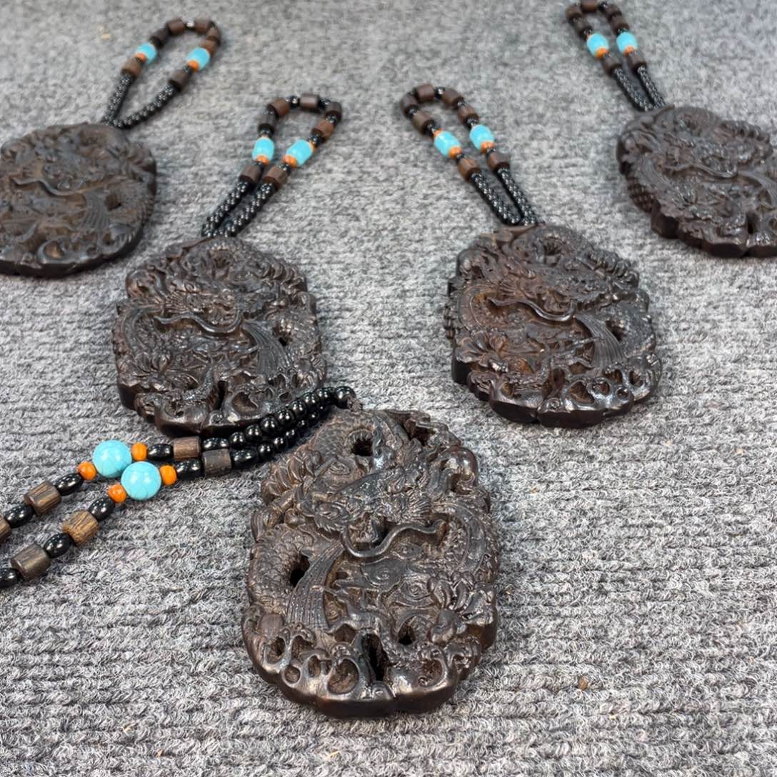 木爆香，超大号双面龙牌，花果香，到手一个