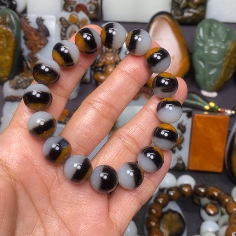 气***售和田玉未镶嵌手链