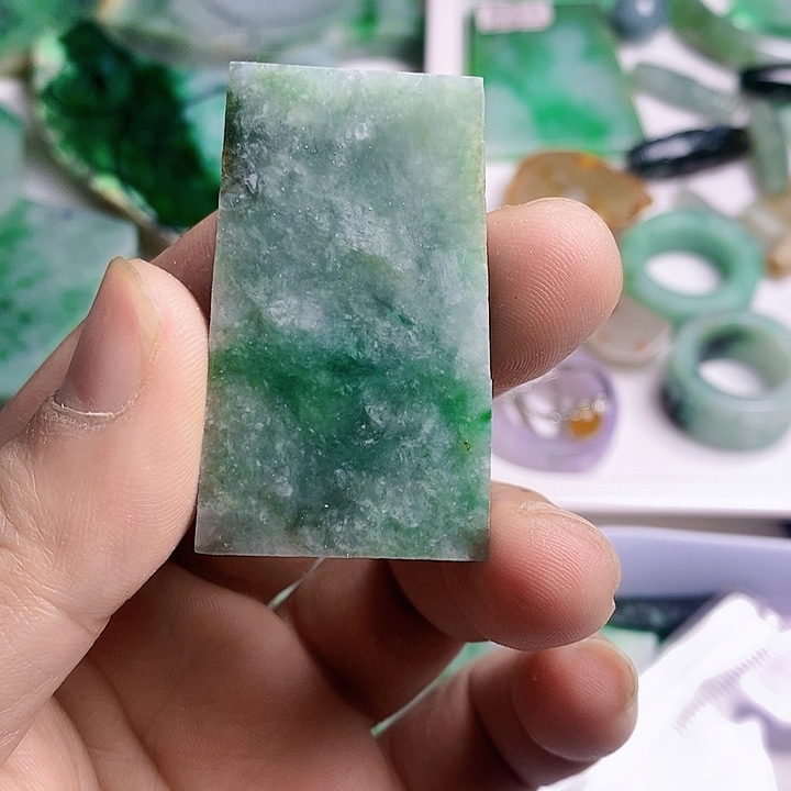 翡翠散珠天然翡翠A货挂件