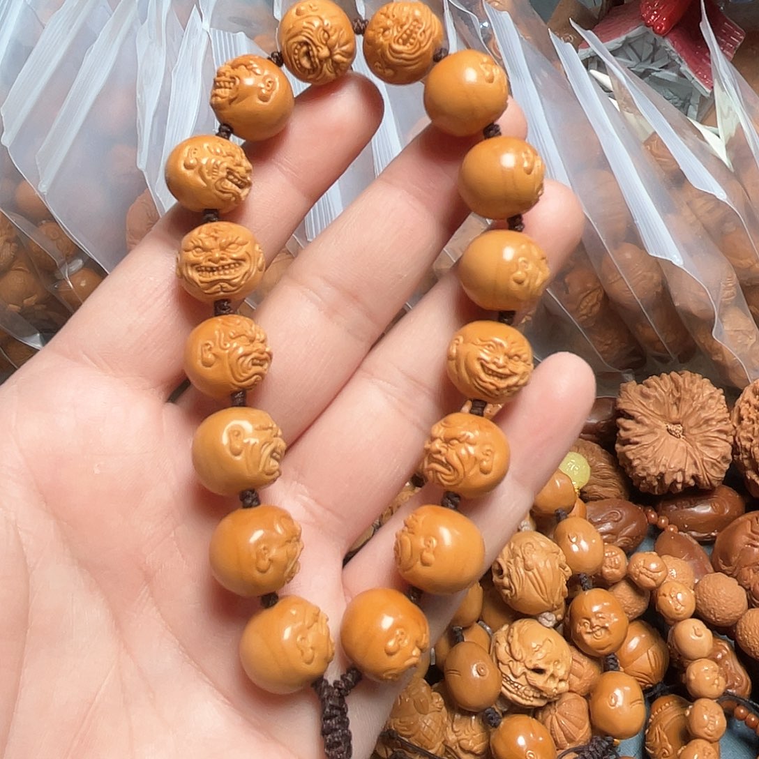 橄榄核吊坠橄榄核铁核恶僧手串