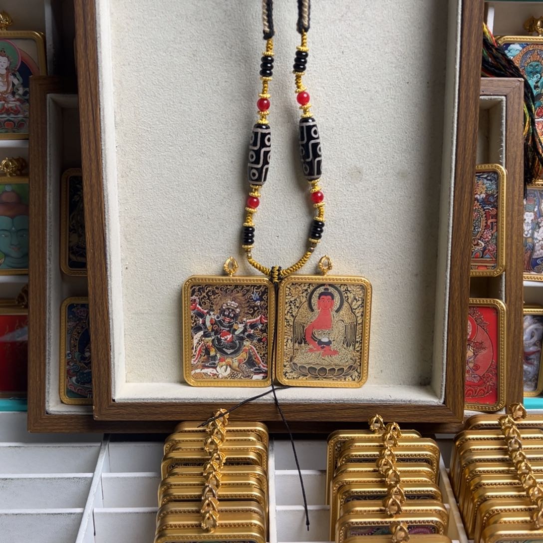 再***说吊坠双面定制六臂大黑天阿弥