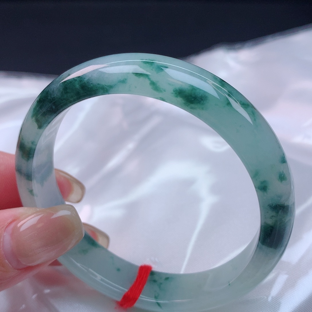 【闪购商品】未镶嵌手镯翡翠53