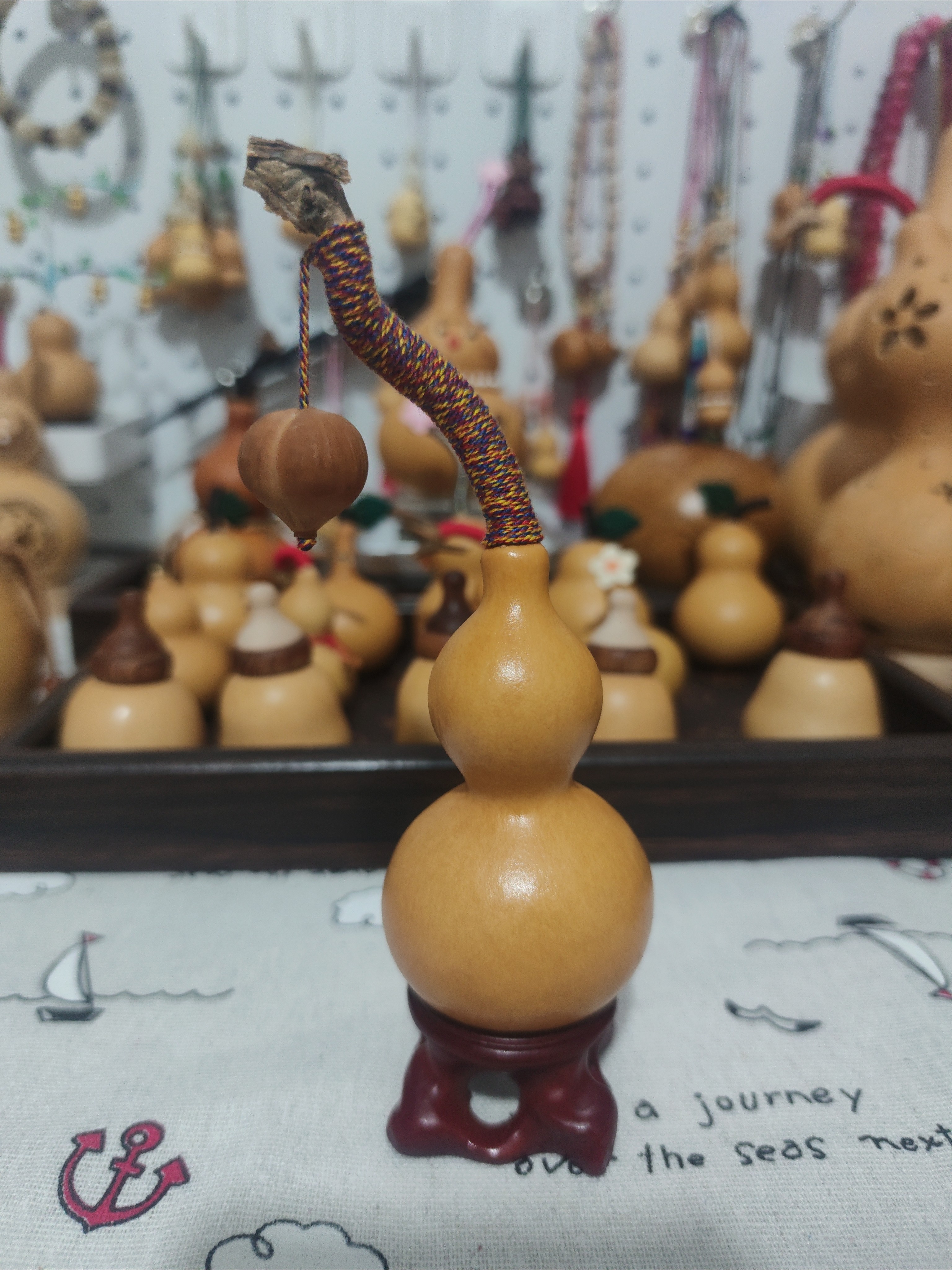 小葫芦 创意葫芦手把件盘玩文玩带龙头天然福禄葫芦（带底座）