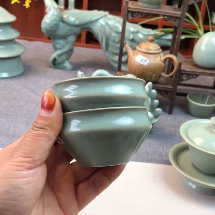 瓷片和**尘仿古束口盏原矿