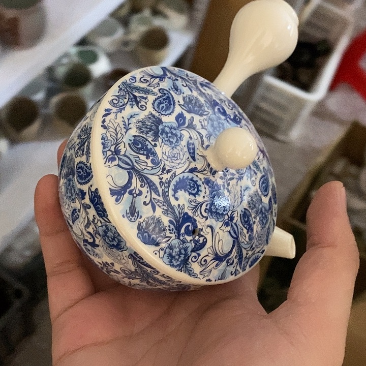 陶瓷艺术品及陶瓷制品