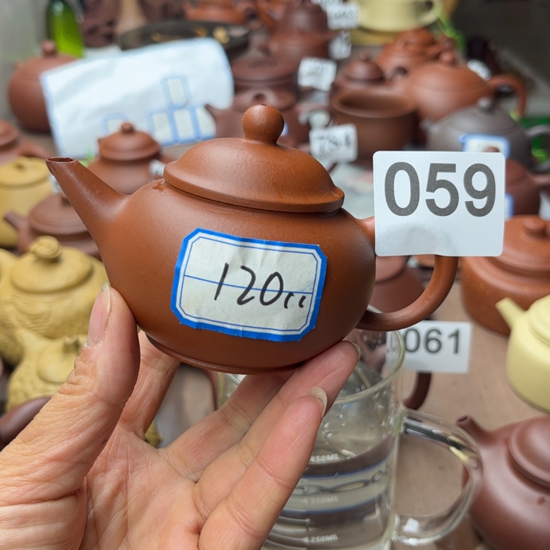 紫砂茶壶小红泥半手120cc