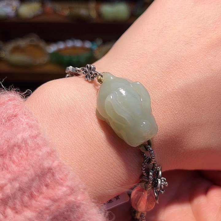 和田玉未镶嵌手链