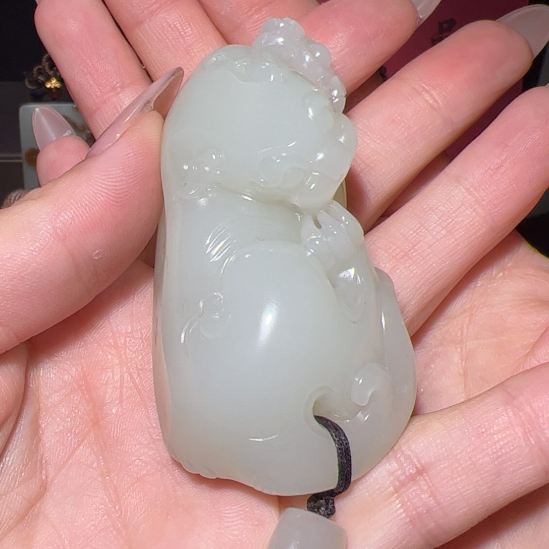 和田玉颈饰未镶嵌行*