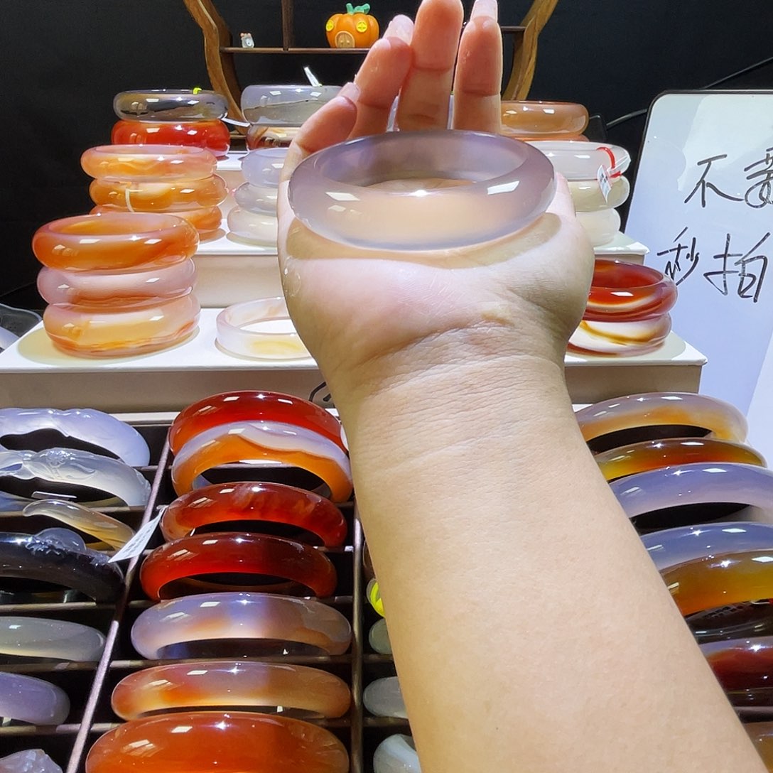 手镯玛瑙/玉髓未镶嵌