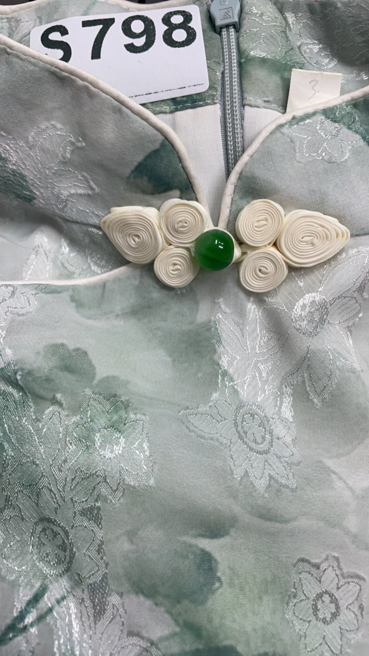 -798-瑕-------改良款旗袍