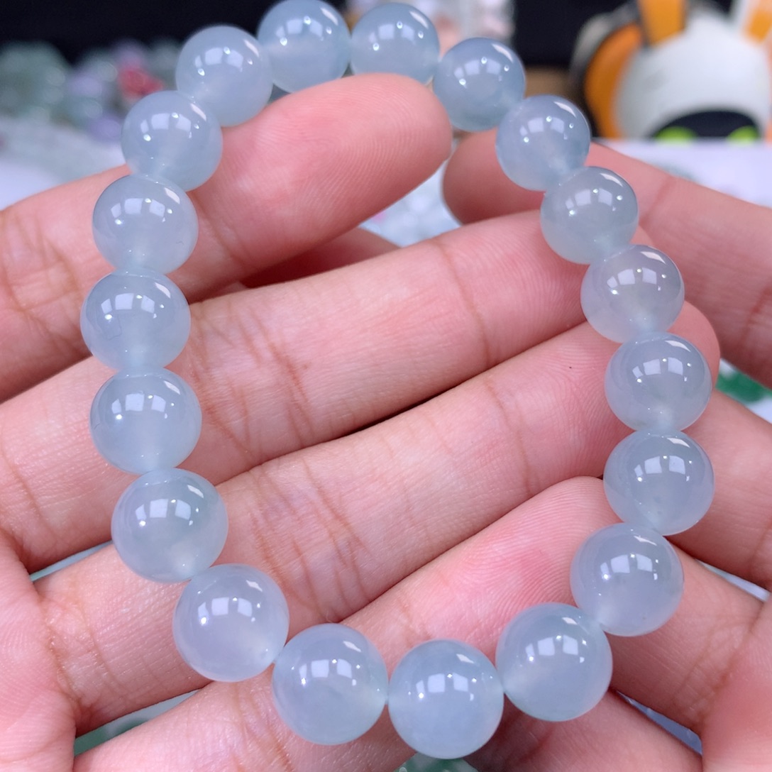 翡翠手链未镶嵌翡翠