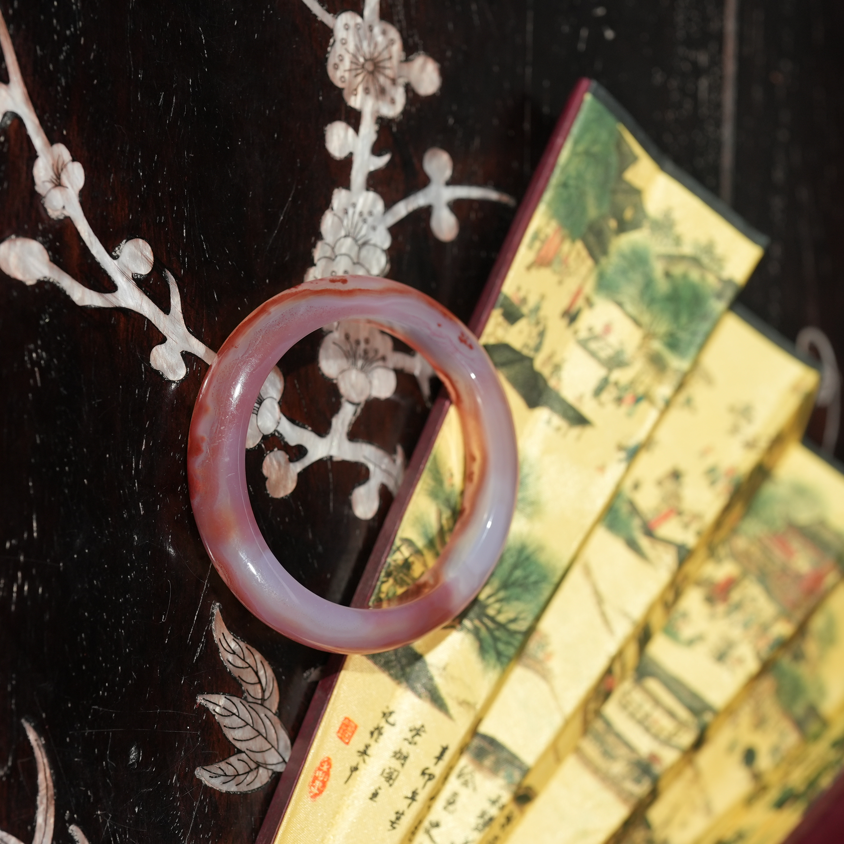 1.12香港王老板-玛瑙手镯6n295