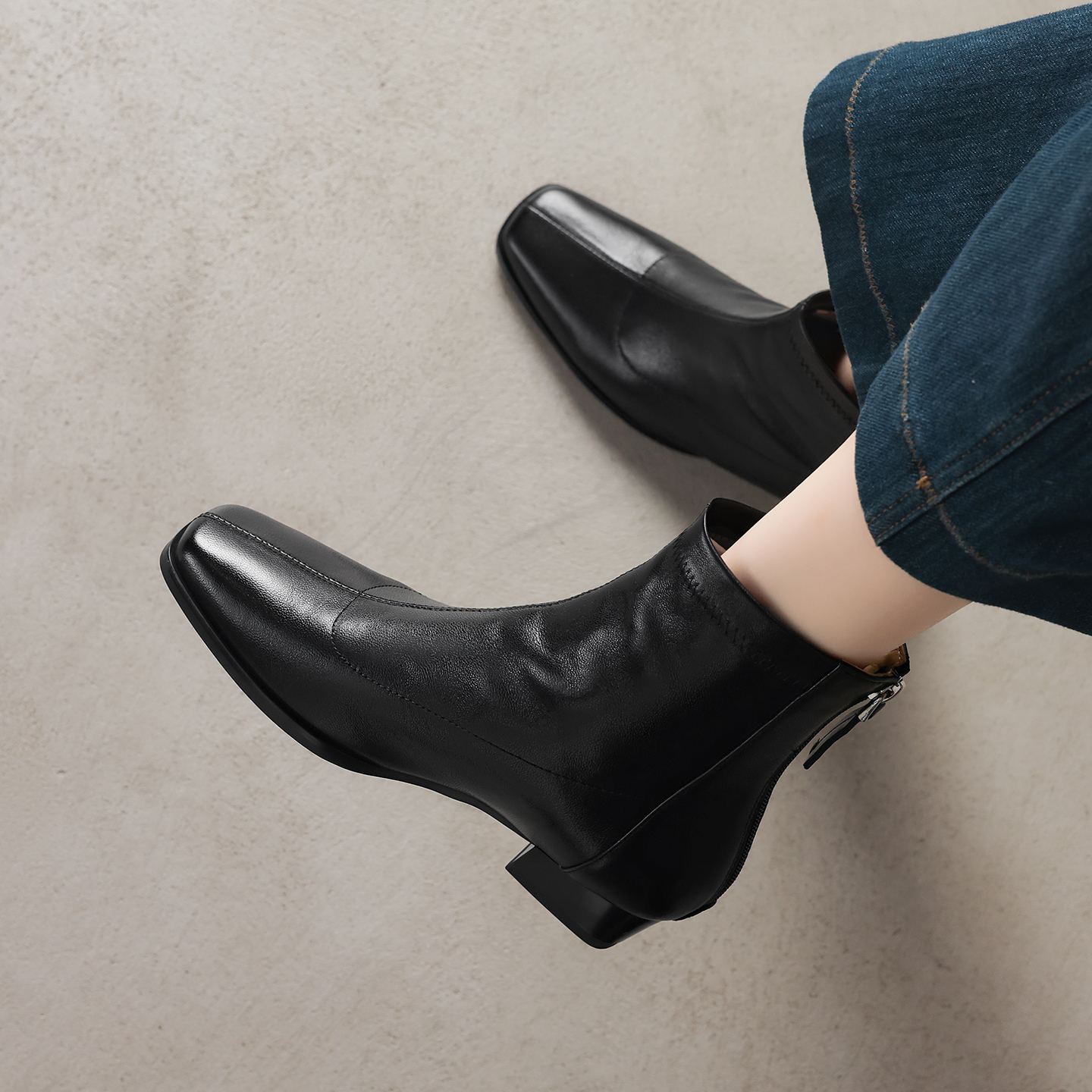 WGW837/3cm/2025秋冬羊皮百搭英伦风时尚真皮方头平底瘦瘦靴加绒